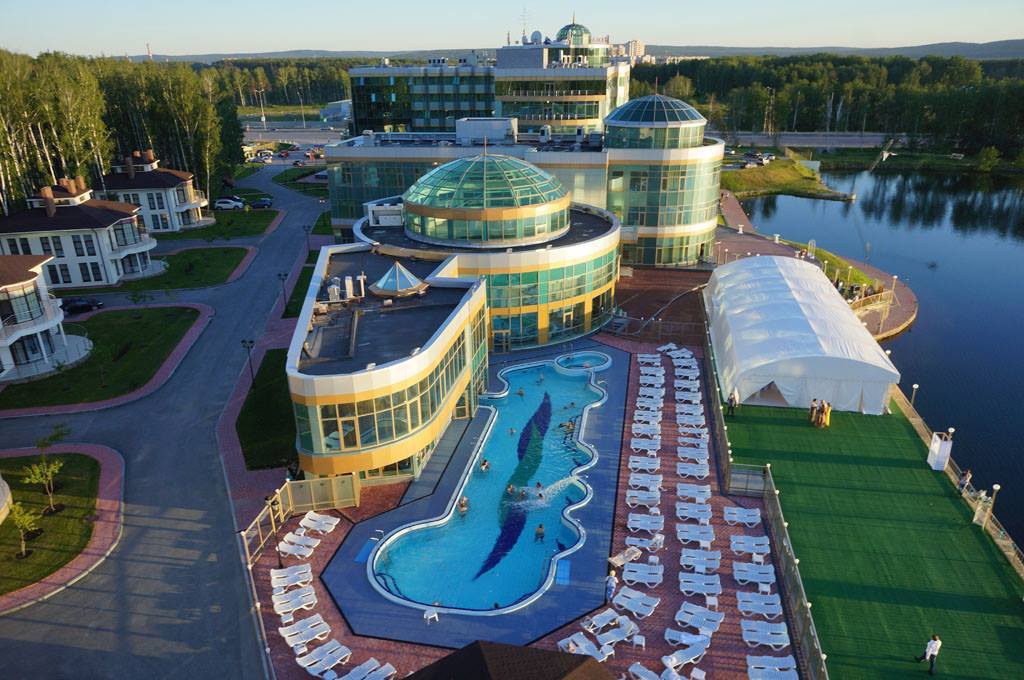 Ramada By Wyndham Yekaterinburg Hotel & Spa Luaran gambar